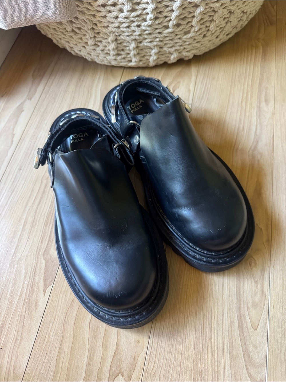 TOGA Pulla STRAP MULE